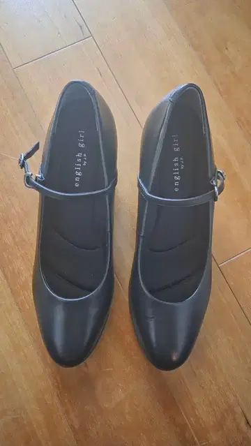 [미사용] 스트랩 펌프스 블랙/여성용/23.5cm 출퇴근용