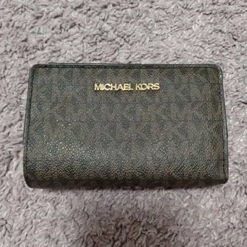 MICHAEL KORS 마이클코어스 접이식 지갑 시그니처