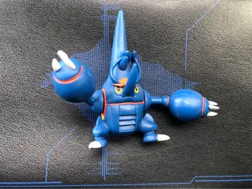 메가 헤라크로스 몬코레 몬스터 컬렉션