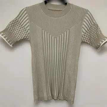 UNITED TOKYO 아이보리 반팔 니트 프리 사이즈