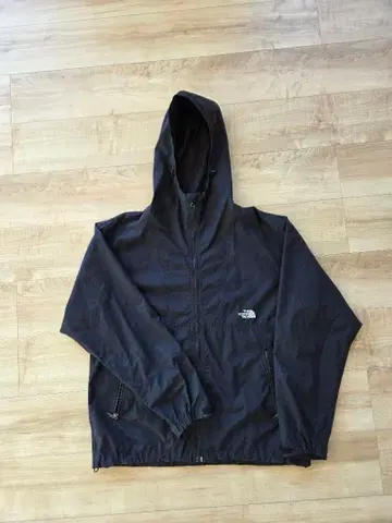 The North Face 마운틴 파카 블랙