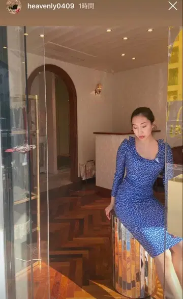 Verybrain 베리브레인 꽃무늬 원피스 네이비