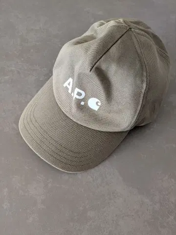 [ 새상품급 ] A.P.C. x CARHARTT WIP 캡 58