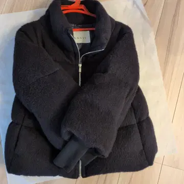 ANAYI 아나이 알파카 샤기 다운 코트 (택 포함)