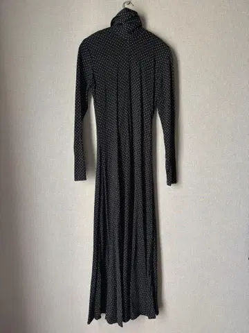 MARTE 마르테 도트 롱 원피스