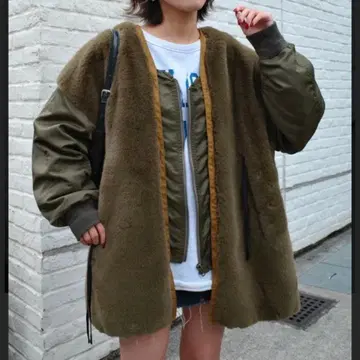 에신타 퍼 아우터 밀리터리 색상도 있습니다!