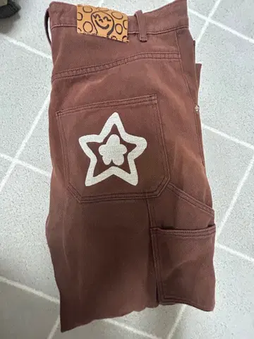 스타 팀 브라운 w34