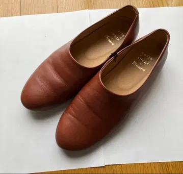 bulle de savon 가죽 슬립온 플랫힐