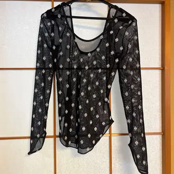 SORIN 스완 레이크 U넥 탑 사이즈 38 미사용