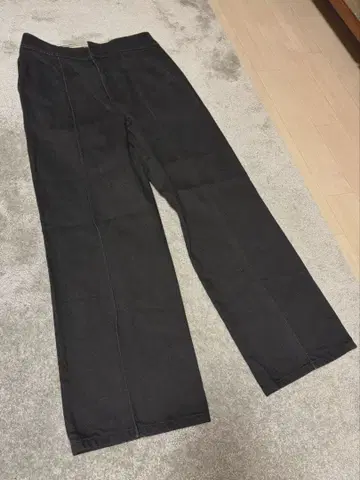 ADORE 캐주얼 팬츠 블랙