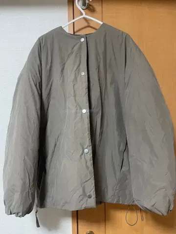 ZARA 베이지 봄버 자켓