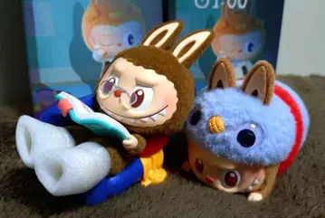 러브브 피규어 2개 세트 THE MONSTERS 1:00 A.M