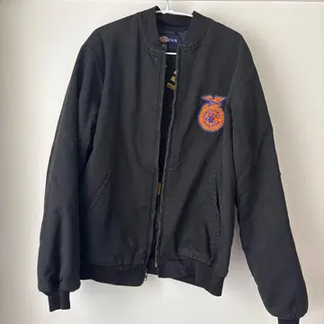 블랙 자수 로고 부착 블루종