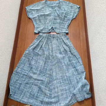 블루 계열 체크 무늬 셋업