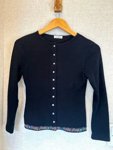 Lois Crayon 블랙 가디건