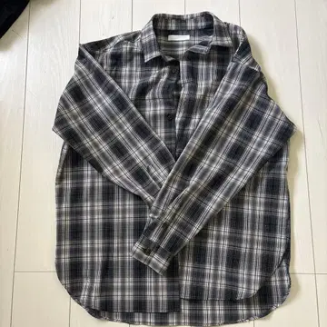 SENSE OF PLACE M 블랙 계열 체크 셔츠