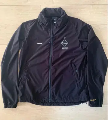 FCRB STRETCH LIGHTWEIGHT HOOD BLOUSON M