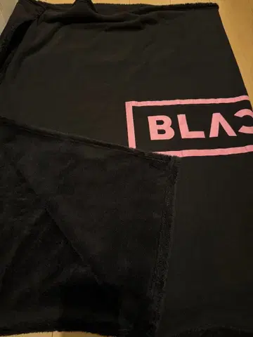 BLACKPINK (담요 펜라이트 코인 케이스 캔뱃지)