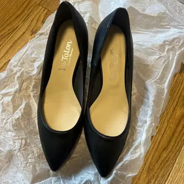 르 탈롱 블랙 스틸레토 펌프스 23cm