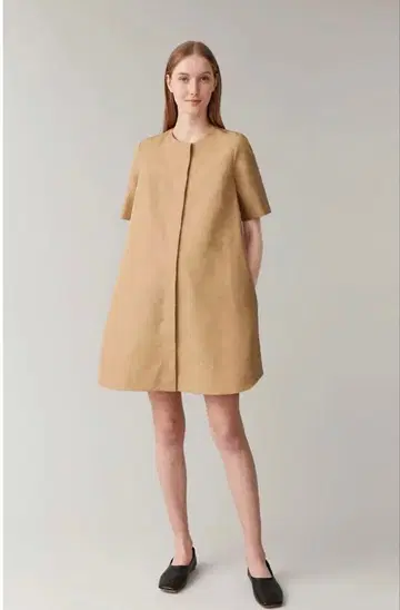 COS 베이지 셔츠 원피스 반팔 A라인