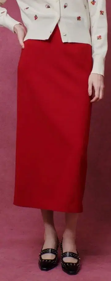 룰루윌비 미사용 새상품 타이트 스커트 레드