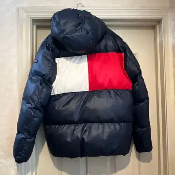 TOMMY HILFIGER 후드 부착 다운 자켓 164