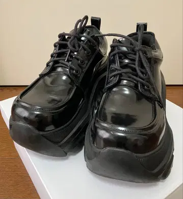 [ SLY ] 통굽 가죽 스니커즈 M 사이즈