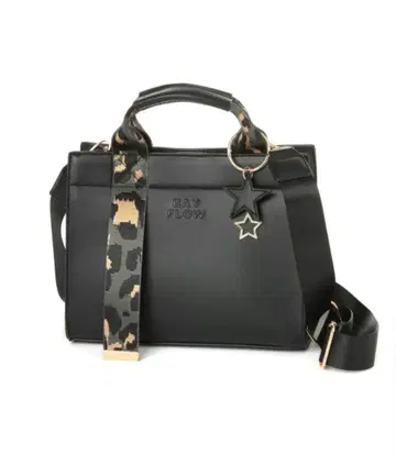 BAYFLOW 레오파드 무늬 스트랩 포함 블랙 숄더백