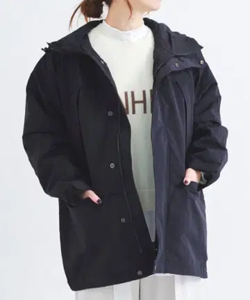 GERRY 4WAY 마운틴 자켓 블랙 (르 쿠르 블랑)