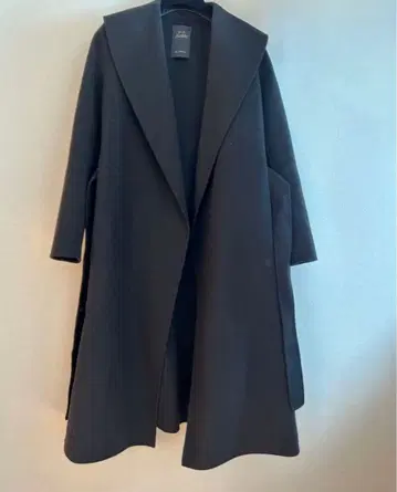 [ Noble ] 가운 코트 블랙