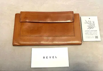 REVEL 브라운 가죽 장지갑