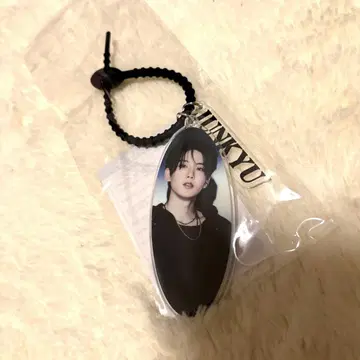 TREASURE POPUP 준규 사진 참