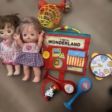 멜짱 인형과 완구 세트