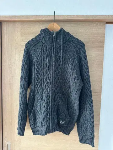 CAPTAIN'S HELM 케이블 니트 L 사이즈 다크 그레이