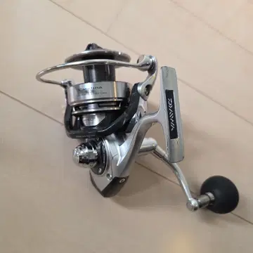 다이와 12 캐탈리나 5000