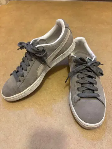 푸마 PUMA 그레이 스웨이드 스니커즈