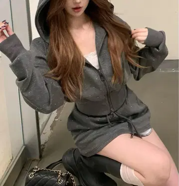 맨투맨 셋업 스커트 반짝반짝