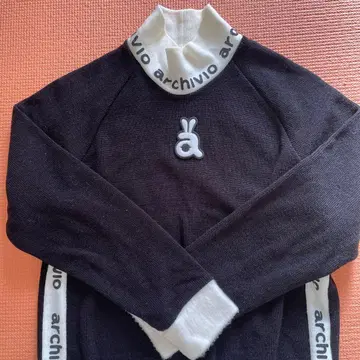 [ 판매 종료 SALE ] 아르치비오 archvio 니트