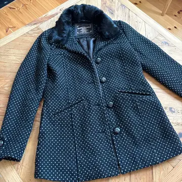 HONEY SUCKLE ROSE 도트 무늬 코트 M 사이즈