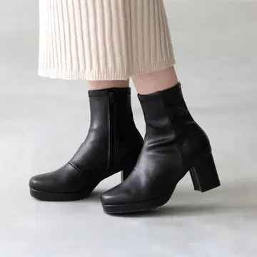 스퀘어토 플랫폼 힐 부츠