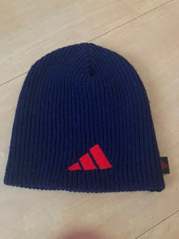 80s 90s adidas 데상트 니트 모자