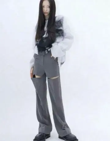 meltthelady hook slit slacks pants 그레이