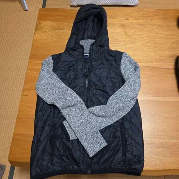 TOMMY HILFIGER 점퍼