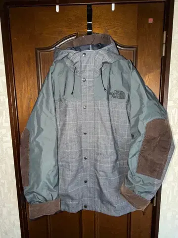 THE NORTH FACE 마운틴 후드티 그레이/체크