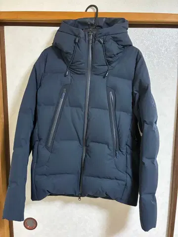 DESCENTE 미즈사와 다운 ALLTERRAIN 네이비 L 사이즈