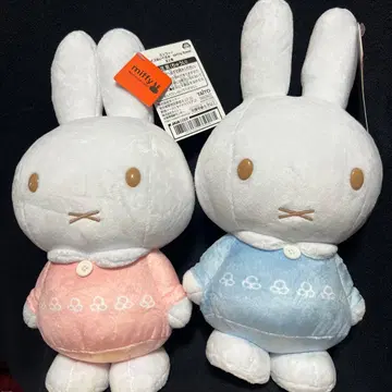 택 포함 미사용 새상품 미피 봉제 인형 스프링 플라워 2색 세트