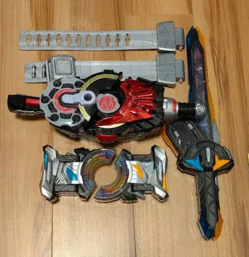 가면라이더 기츠 디자이어 드라이버 트윈 버클 & 레이징 소드