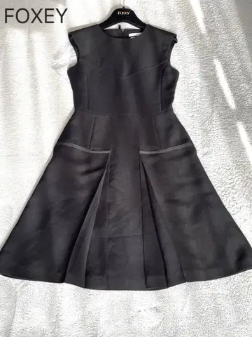 [컨디션 최상] FOXEY 폭시 플레어 원피스 블랙 사이즈 38
