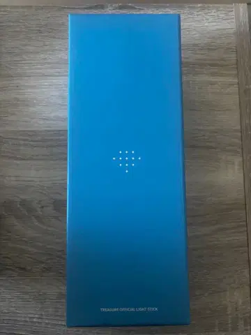 TREASURE OFFICIAL LIGHT STICK