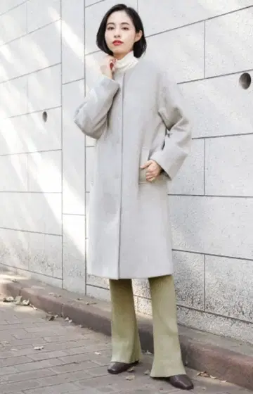 LOWRYS FARM*로리즈팜*노카라 코트*그레이*깔끔